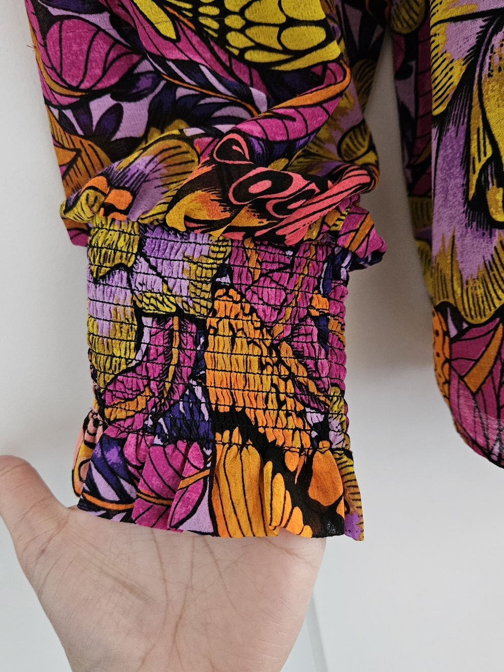 Anthropologie Alexandra Farmer Floral Butterfly Puff Sleeve Blouse size M - Picture 4 of 9